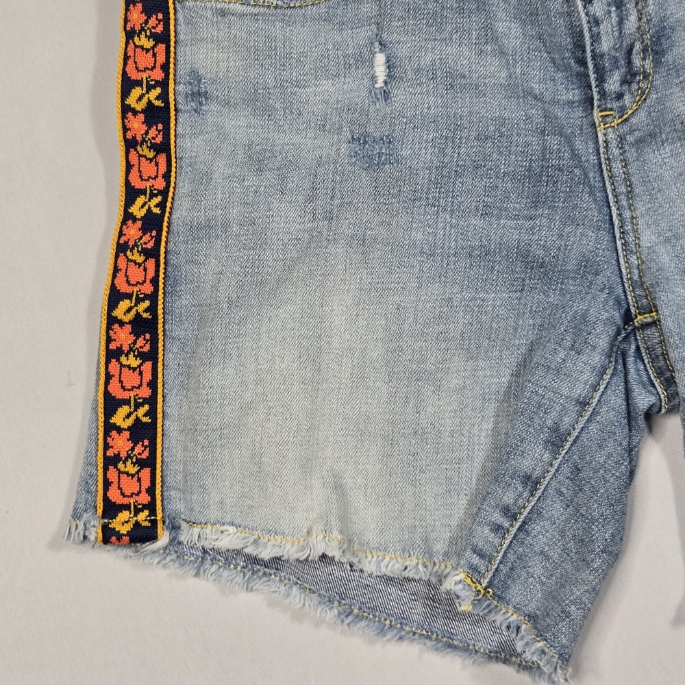 Pilcro Boyfriend Jean Short  Distressed Denim Ribbon Trim Anthropologie sz 26 - Picture 10 of 16